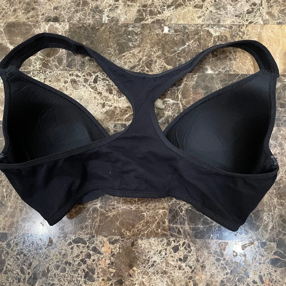 No Boundaries Black Racerback Front-Close T-Shirt Bra